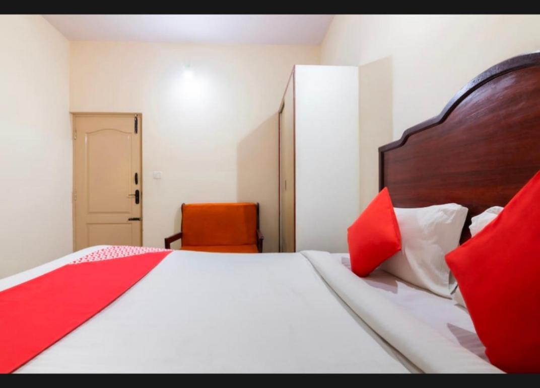Royal Guest Inn Hsr Layout Bangalore Bagian luar foto